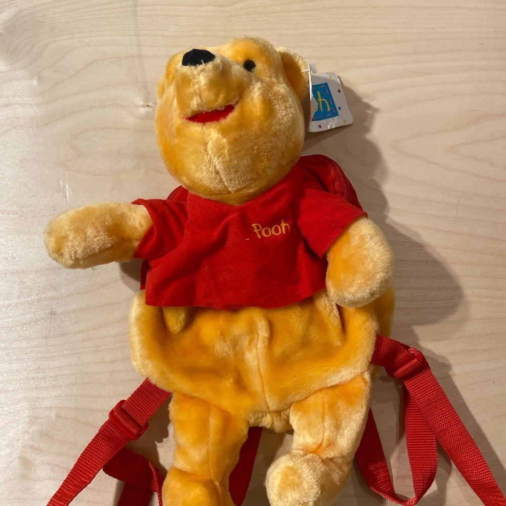 Pooh Backpack (JL) - Picture 7 of 10
